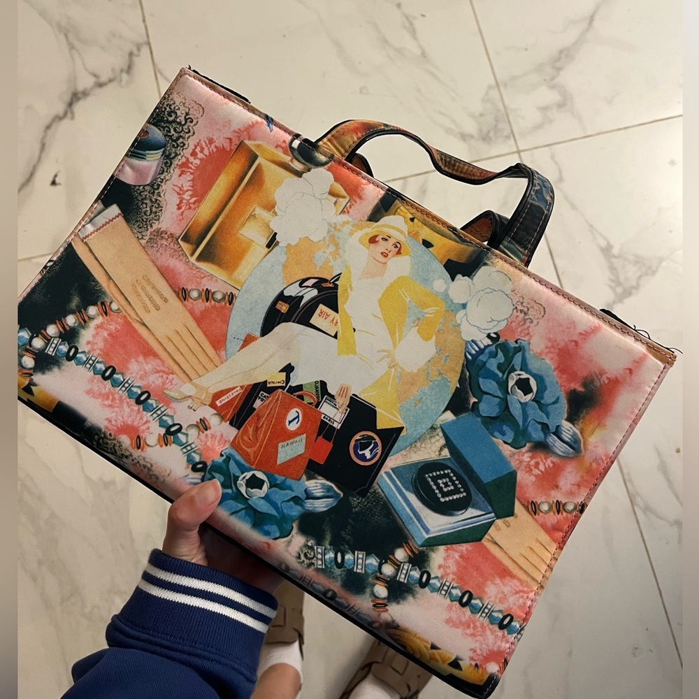 Vintage purse